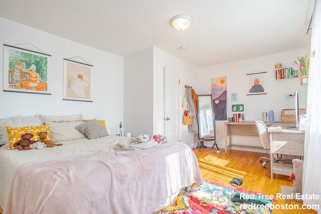 Foto del edificio - 238 Everett St