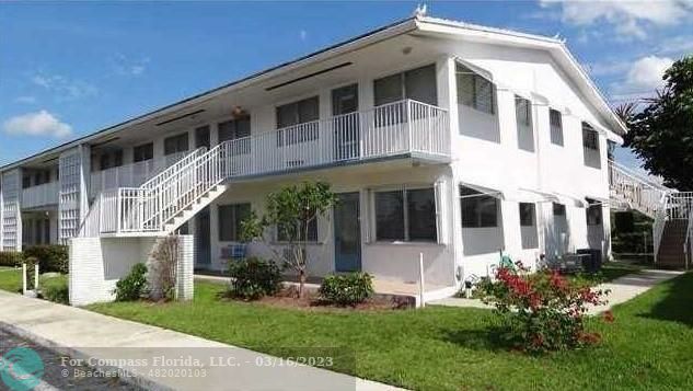 Foto del edificio - 2100 NE 51st Ct