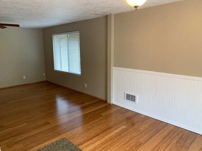 Foto del edificio - 12500 SW Karen St