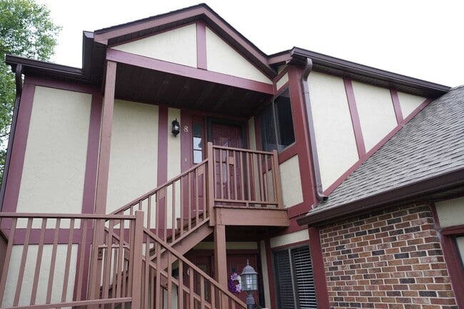Building Photo - 361 Farnsworth Ct
