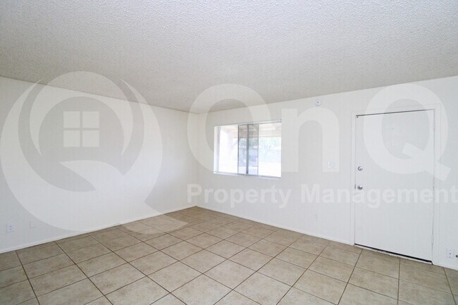 Foto del edificio - 3724 W Wethersfield Rd