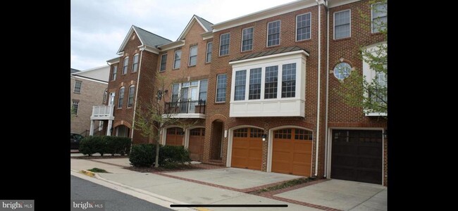 Building Photo - 131 Herndon Mill Cir