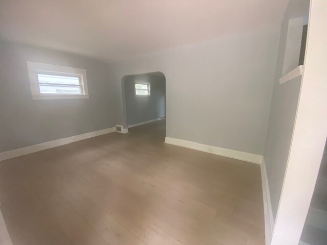Foto del edificio - 4348 E 77th St
