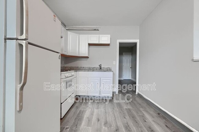 Foto del edificio - 1314 N Kenwood Ave