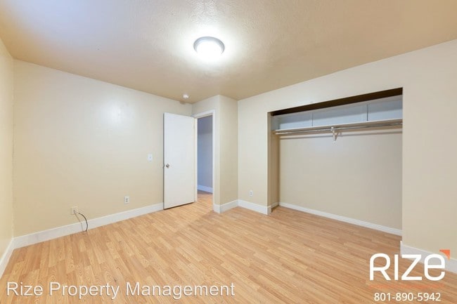 Building Photo - 1787 Kimberly Cir