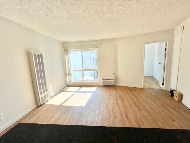 Foto del edificio - 1811 Tamarind Ave Los Angeles, CA 90028