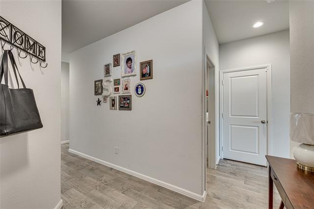Building Photo - 2228 Blythwood Trail
