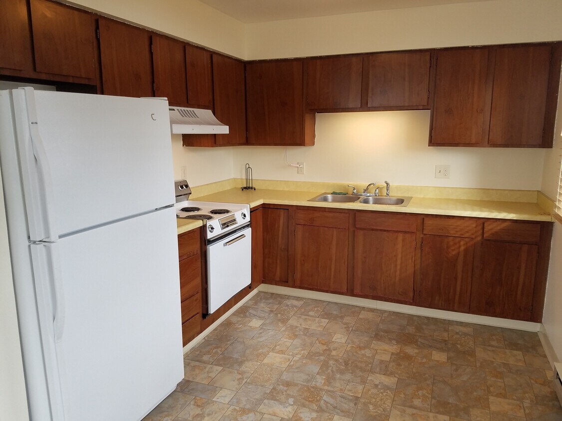 Primary Photo - Charming 2-Bedroom, 1-Bathroom 4-Plex in D...