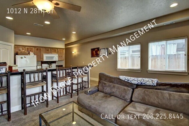 Foto del edificio - 1012 N 28th St