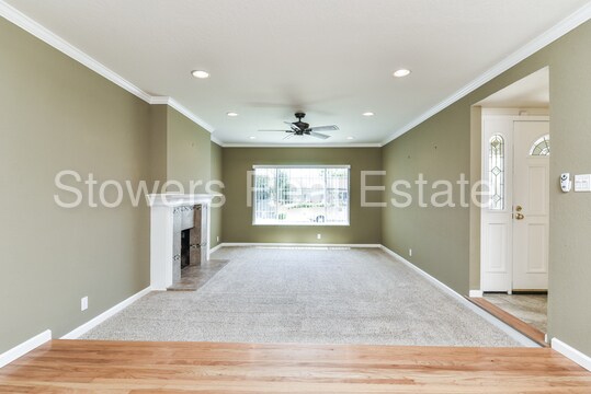 Building Photo - 35516 Galen Pl