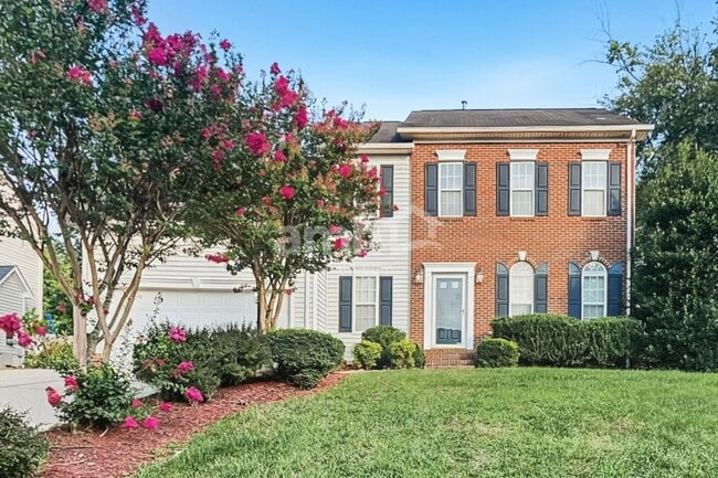 Building Photo - 4304 Southern Oak Dr
