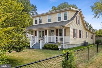 Building Photo - 4838 Virginia St