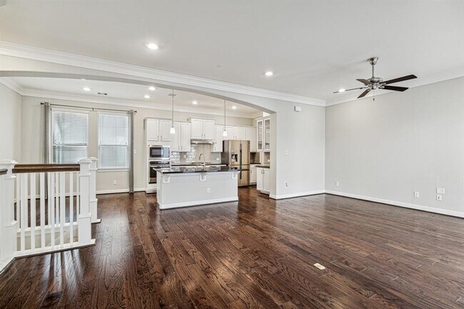 Foto del edificio - 436 N Live Oak St