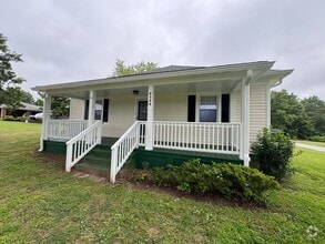 Building Photo - 9386 Brookneal Hwy