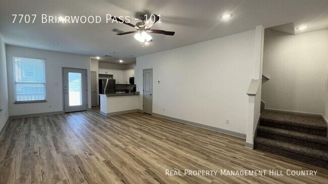 Foto del edificio - 7707 Briarwood Pass