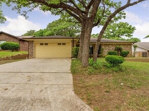 Building Photo - 5402 Rimrock Ct