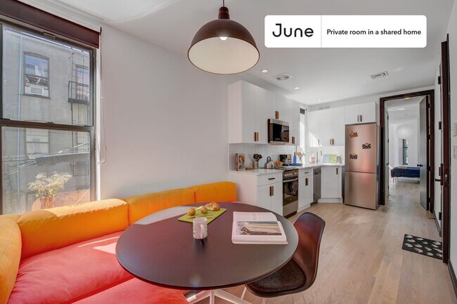 Foto del edificio - Harmonious ROOM at The Maison Suydam