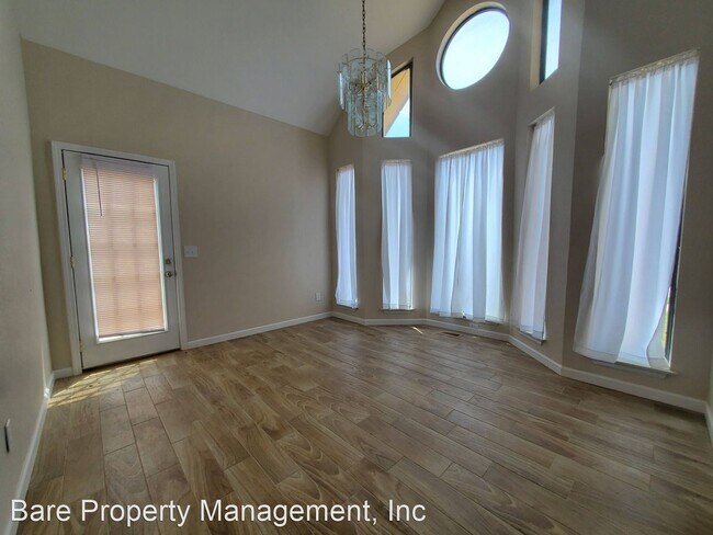 Foto del edificio - 3 br, 2 bath House - 1429 NE 26th Street