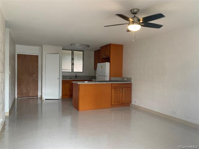 Building Photo - 1245 Palolo Ave