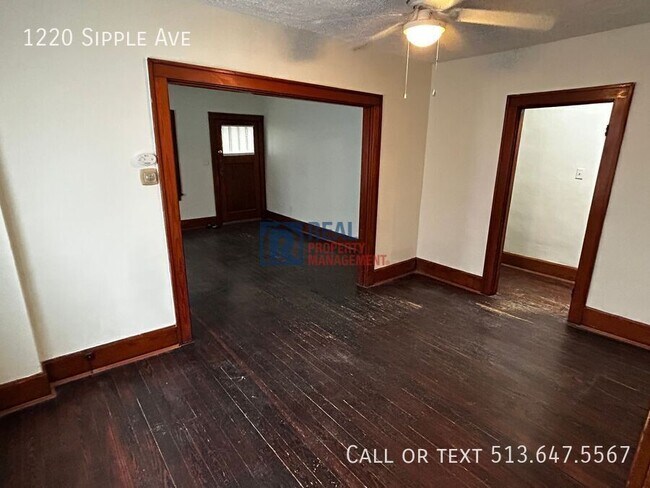 Foto del edificio - 1220 Sipple Ave
