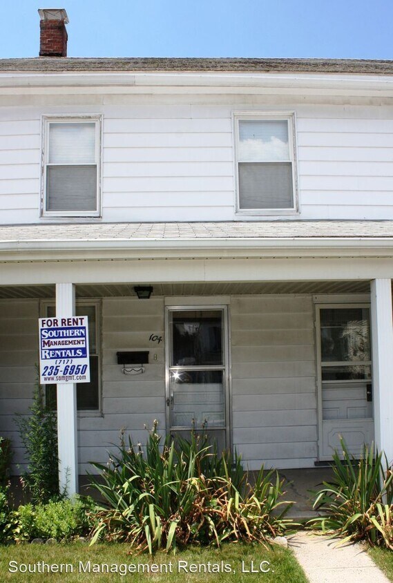 Primary Photo - 2 br, 1 bath House - 104 N Main St