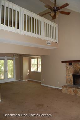 Building Photo - 5845 Old Bainbridge Rd