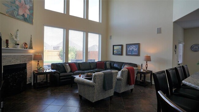 Foto del edificio - 10506 Hartfield Bluff Ln