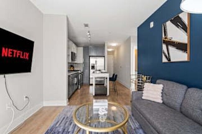 Foto del edificio - 7417 Waverly Walk Ave