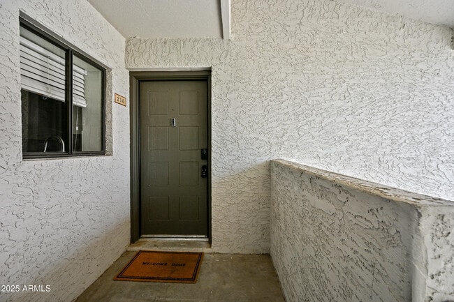 Building Photo - 6480 N 82nd St