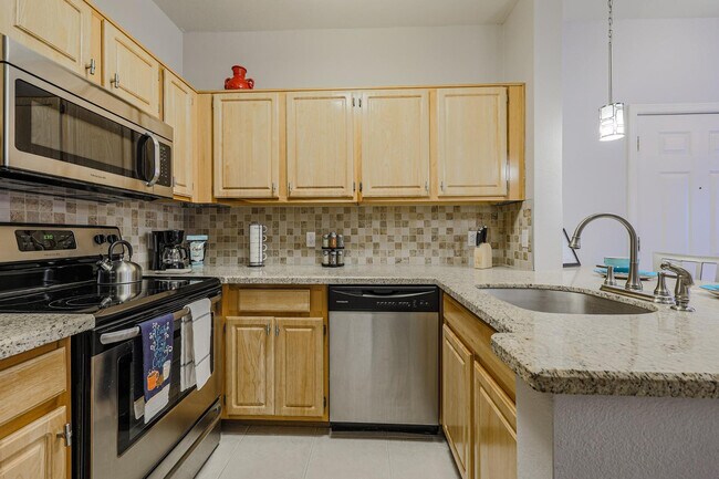 Foto del edificio - 14950 W Mountain View Blvd