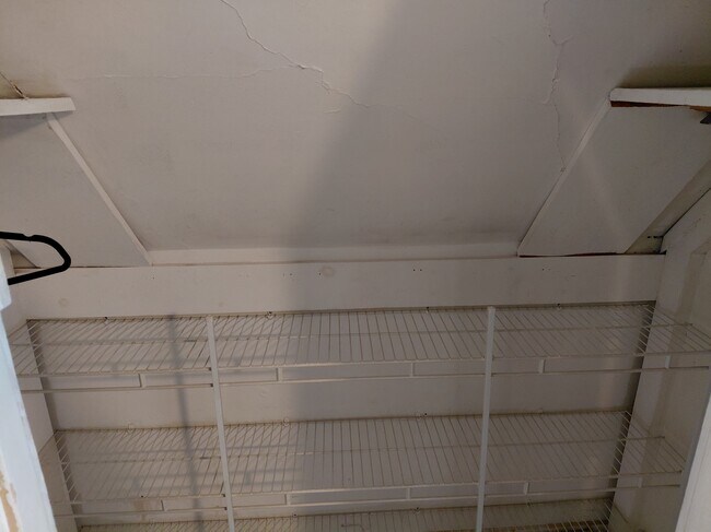 Despensa - 51 Grand Ave