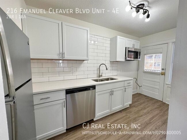 Building Photo - 216 Emanuel Cleaver II Blvd.