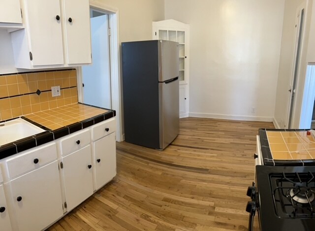 Building Photo - 416 E Chevy Chase Dr