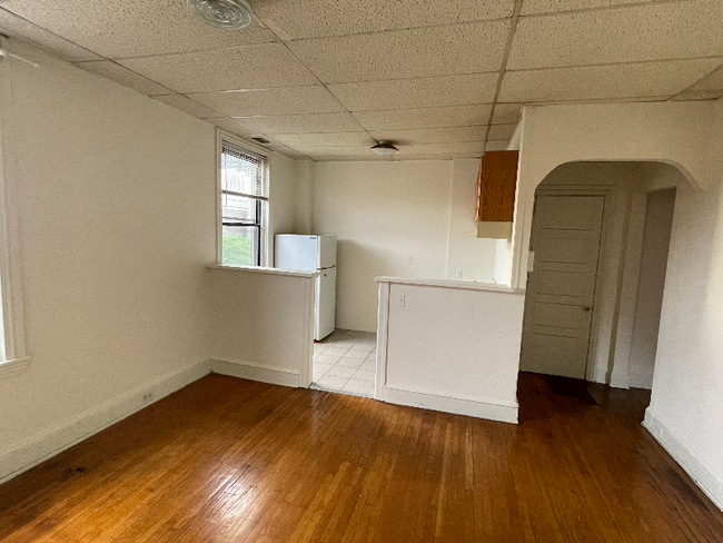 Building Photo - 121 S 22nd St