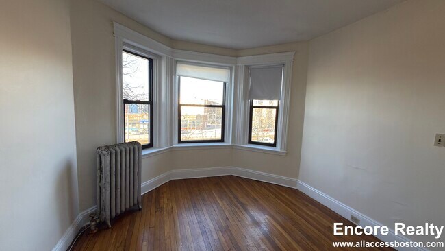 Building Photo - 1169 Commonwealth Ave