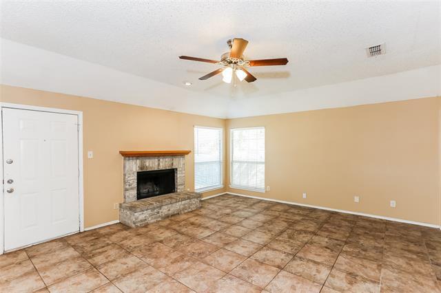 Foto del edificio - 2720 Clovermeadow Dr