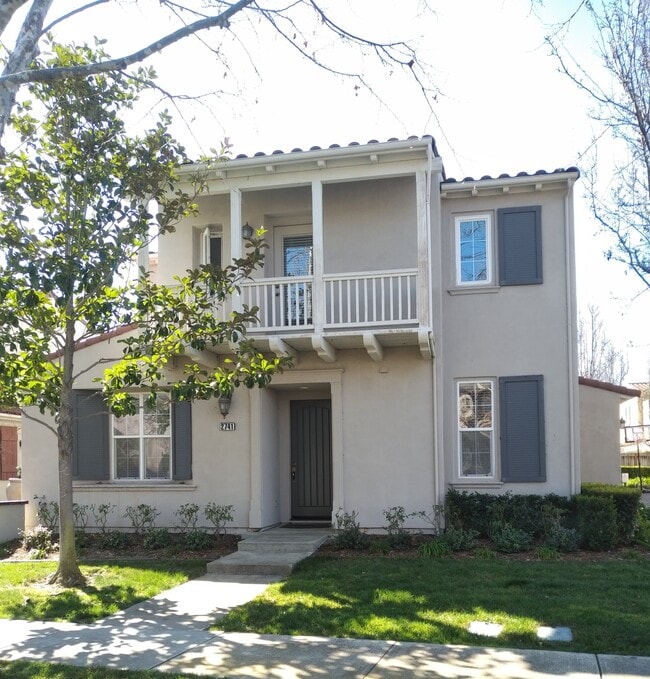Building Photo - 2741 Mountain Ash Ln