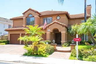 Building Photo - 22451 Birchcrest