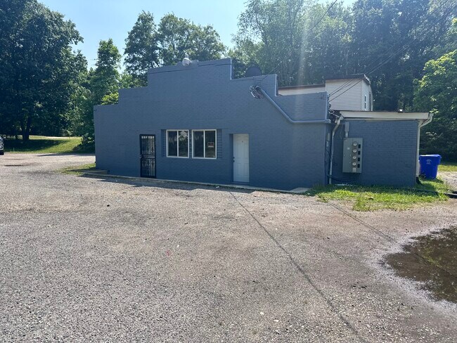 Foto del edificio - 5455 Mason Springs Rd