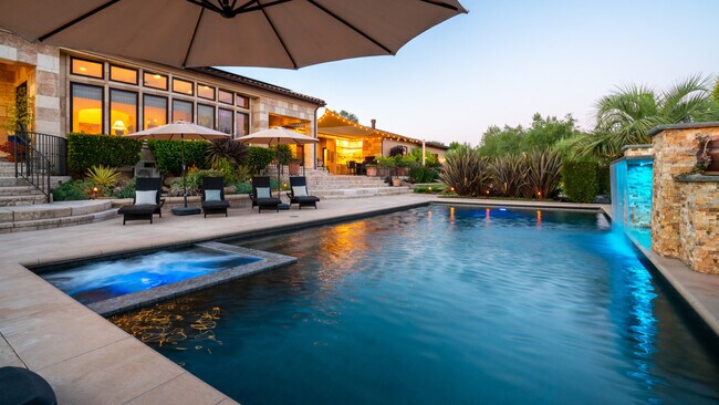 Foto del edificio - 3551 Kendell Hill Dr