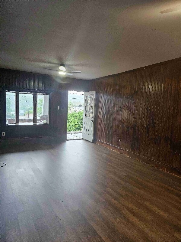 Foto principal - 444 E Kline Ave