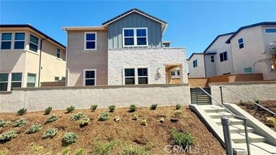 Building Photo - 285 Shoveler