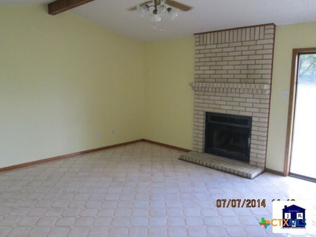 Building Photo - 2619 Phyllis Dr