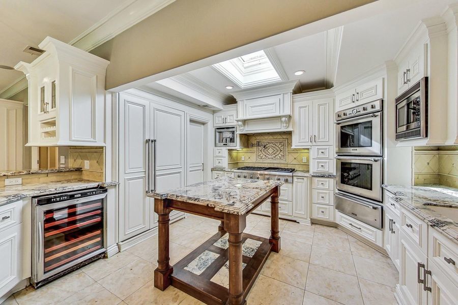 Amazing 4 Bed 4 Bath Home in Portola Valley! House Rental in Menlo