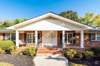 Building Photo - 3637 Missionaire Ave