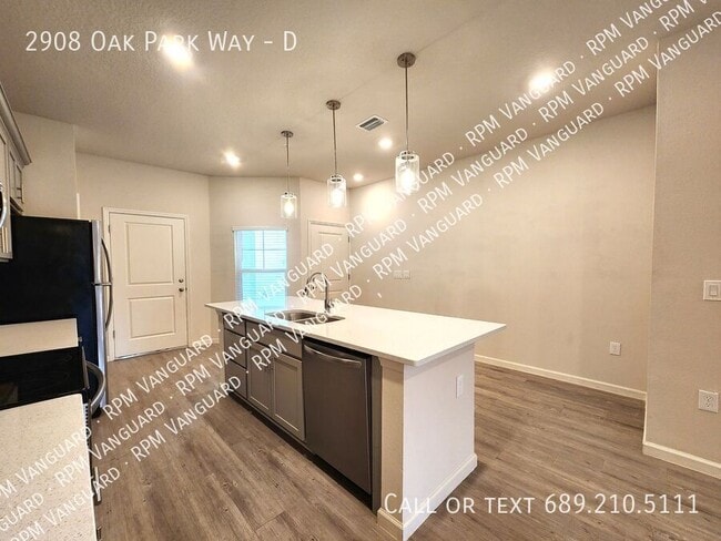 Photo - 2908 Oak Park Way House