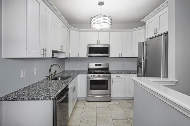 Foto del edificio - 276 Roslyn Ct