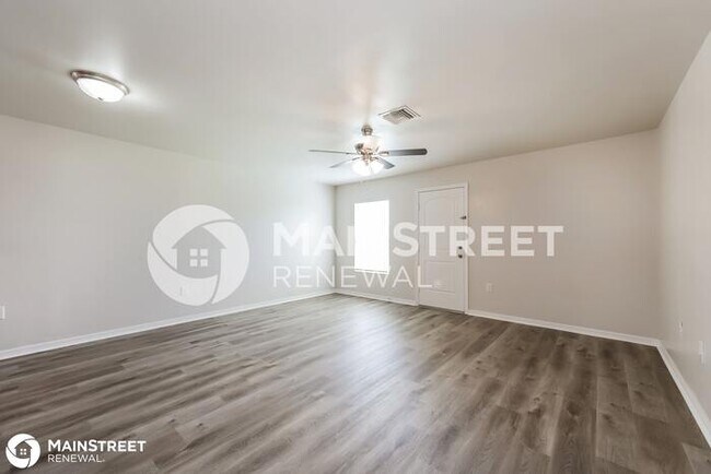 Foto del edificio - 3616 NE 20th PL, Cape Coral, FL 33909