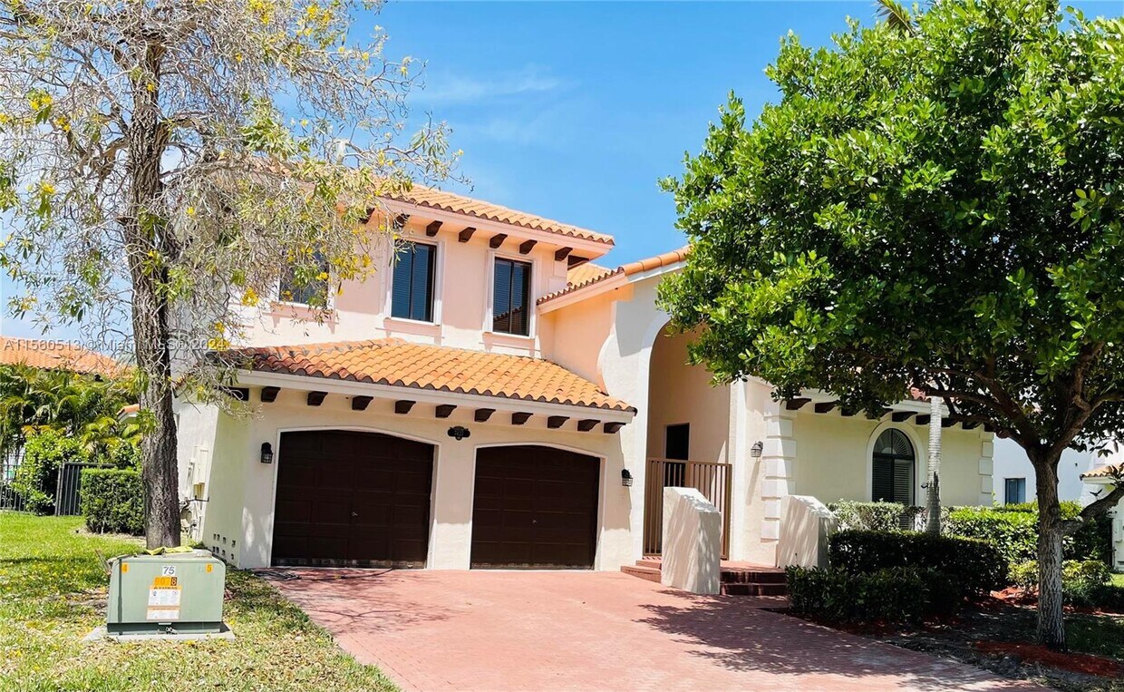 Primary Photo - 7427 SW 189th St