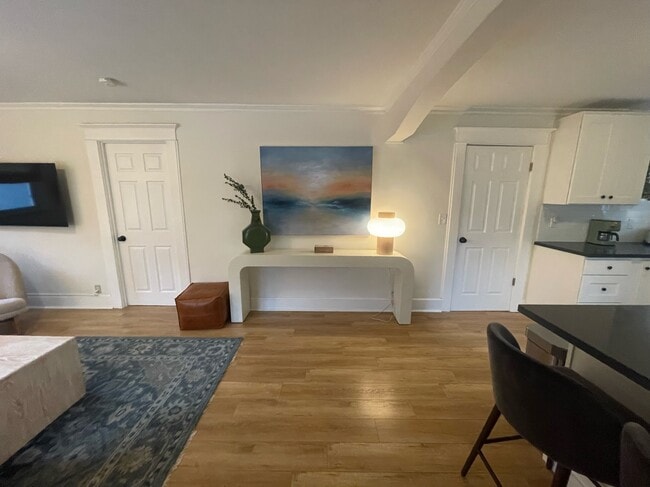 Open Floor Plan - 2813 2nd Ave